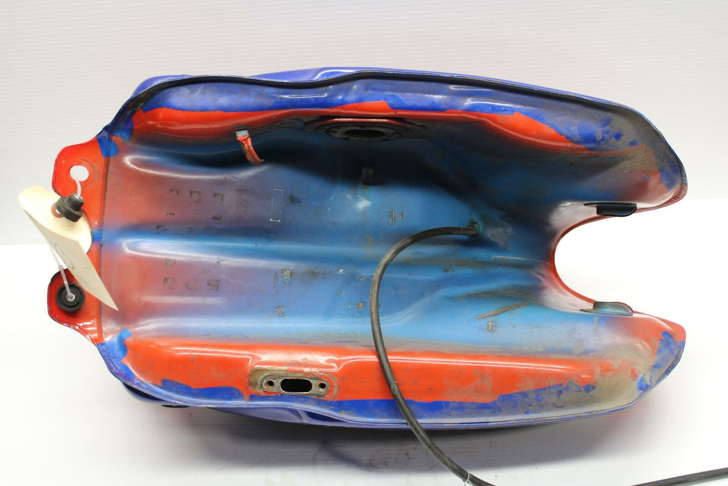 86 SUZUKI GS750ES GAS TANK FUEL CELL PETROL RESERVOIR BB233