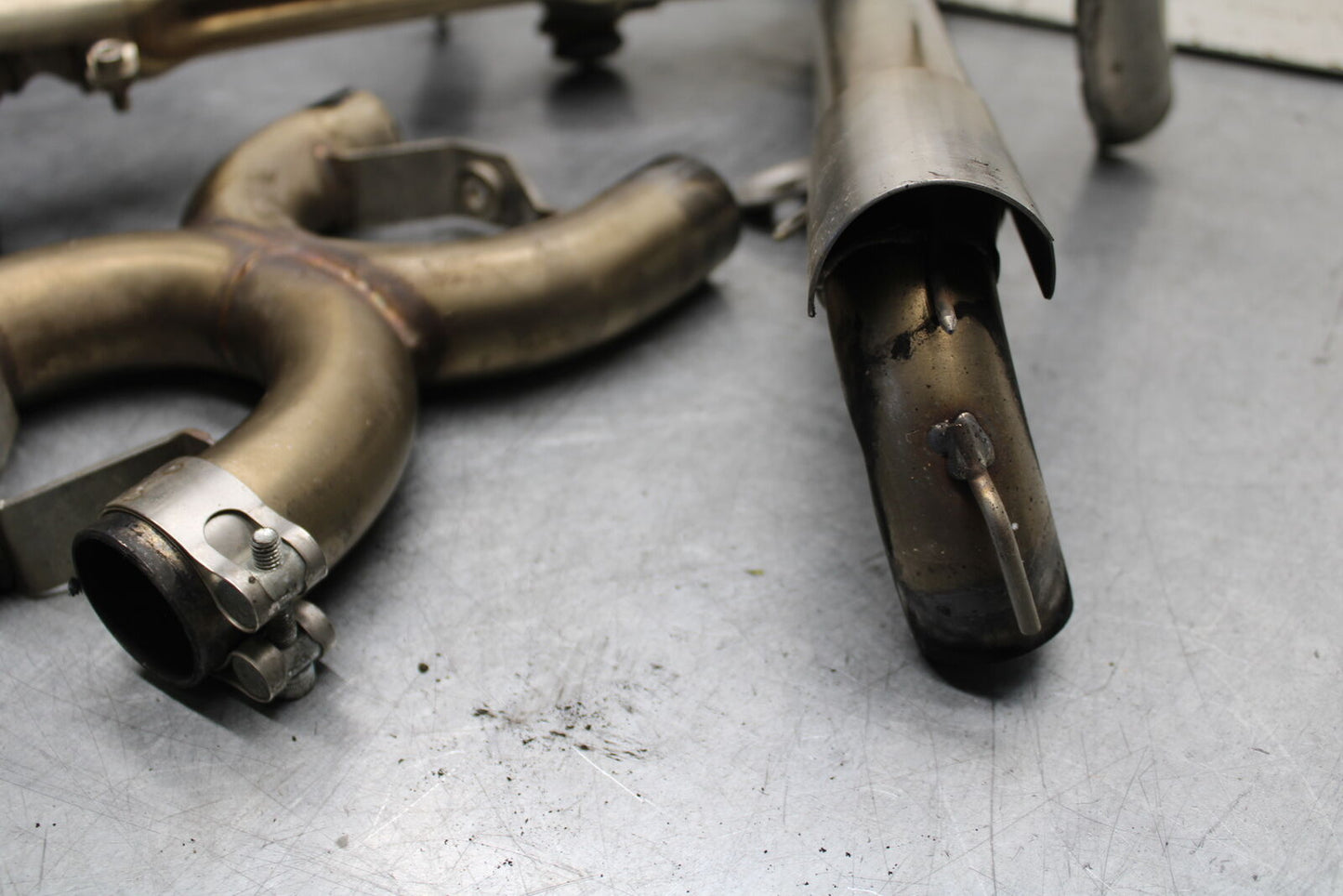 19-21 TRIUMPH SPEED TWIN 1200 EXHAUST HEADER PIPES T2202615 T2202835 BB653