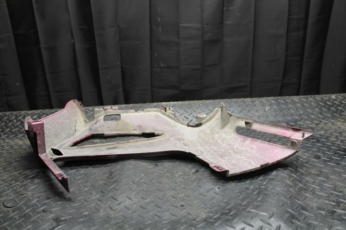 91-02 HONDA ST1100 RIGHT MID UPPER SIDE FAIRING COWL PLASTIC BB222