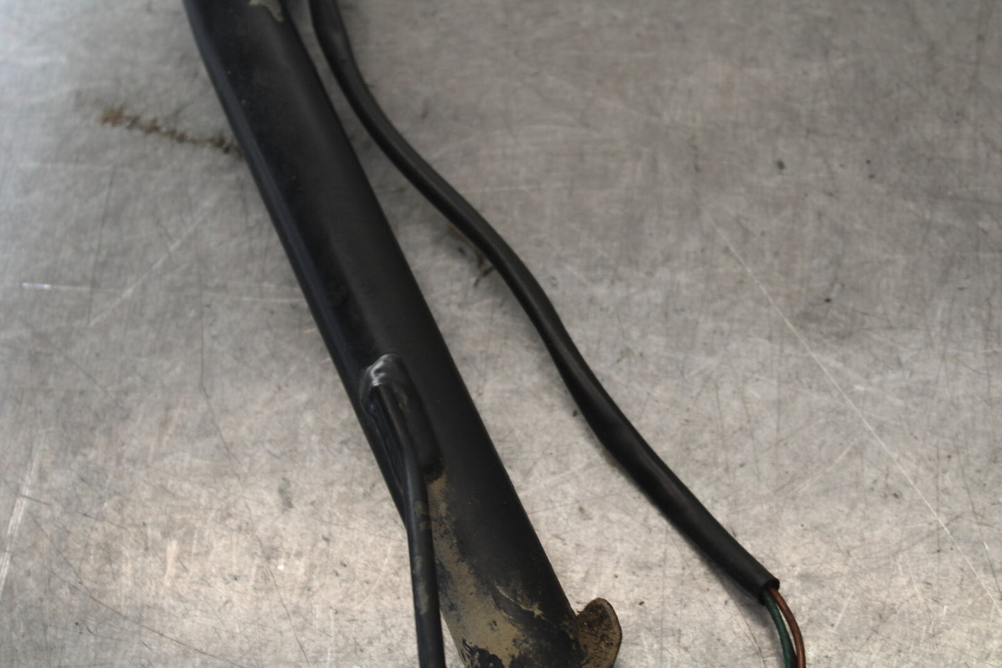 01-06 TRIUMPH TIGER 955I KICKSTAND SIDE KICK STAND BB693