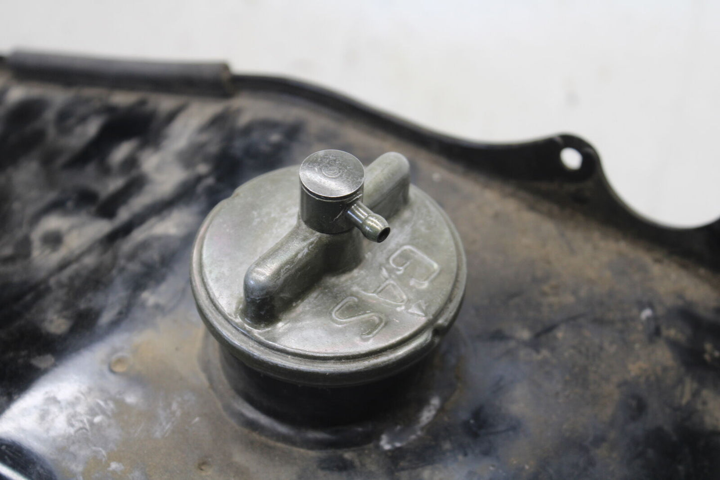 93-00 HONDA GOLDWING 1500 GL1500SE GAS TANK FUEL PETROL RESERVOIR BB700