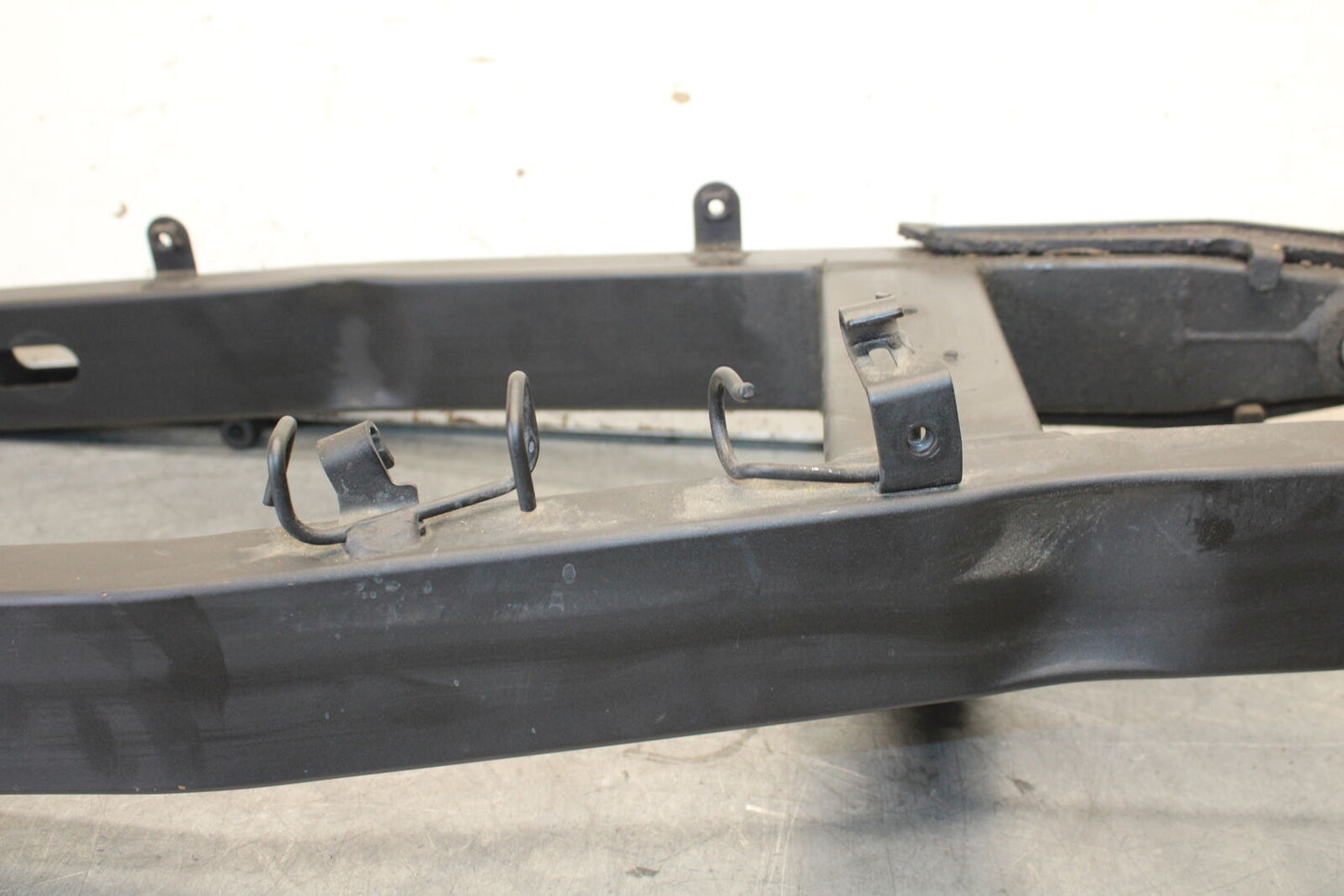 18-23 KAWASAKI NINJA 400 REAR SWINGARM BACK SUSPENSION SWING ARM BB679