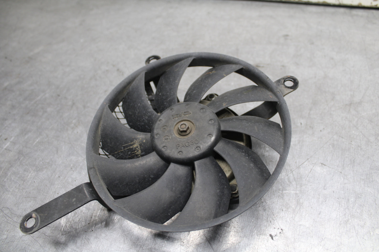 08-09 SUZUKI GSXR600 ENGINE RADIATOR COOLING FAN BB728