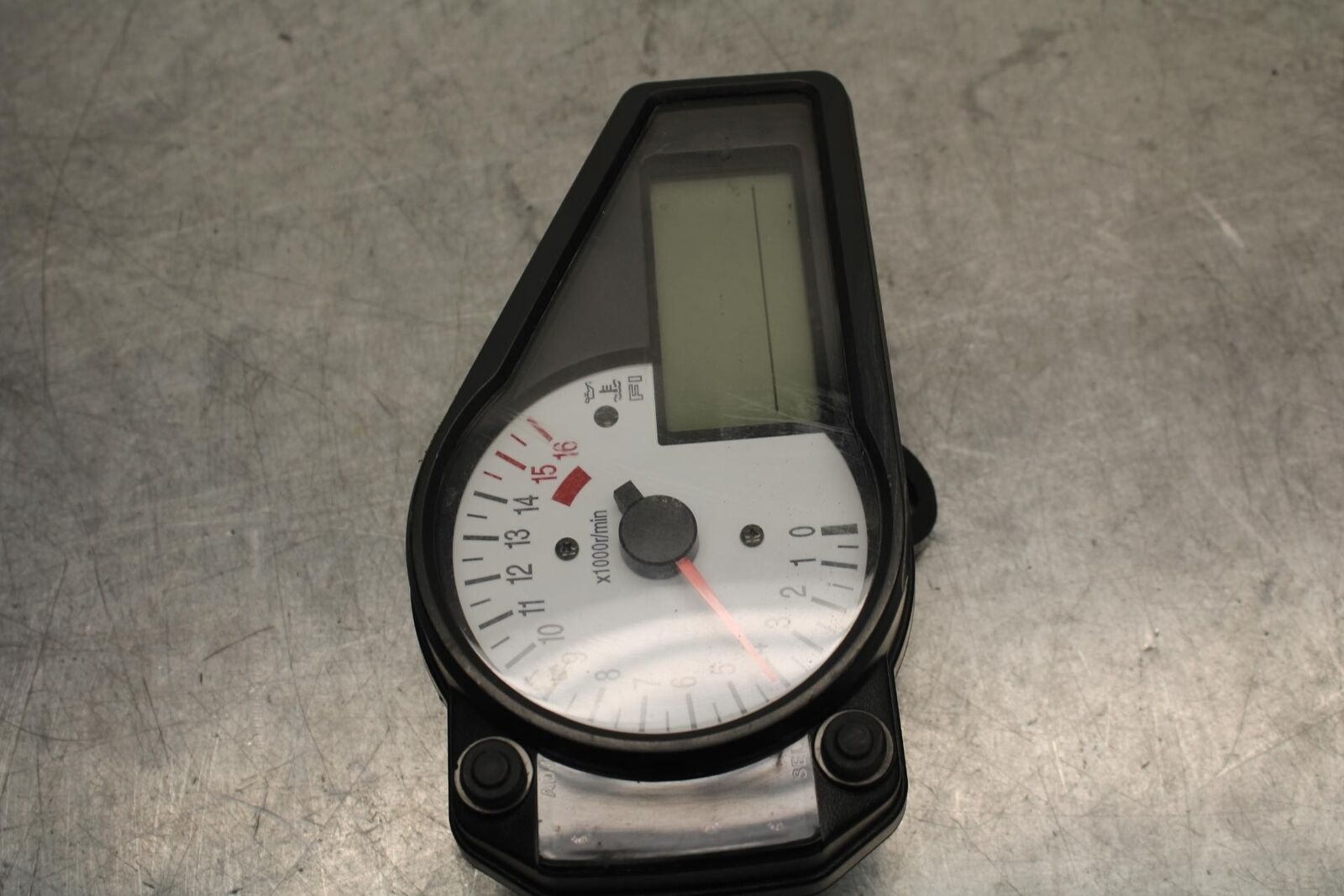 01-03 SUZUKI GSXR600 SPEEDO TACH GAUGES DISPLAY SPEEDOMETER TACHOMETER BB639