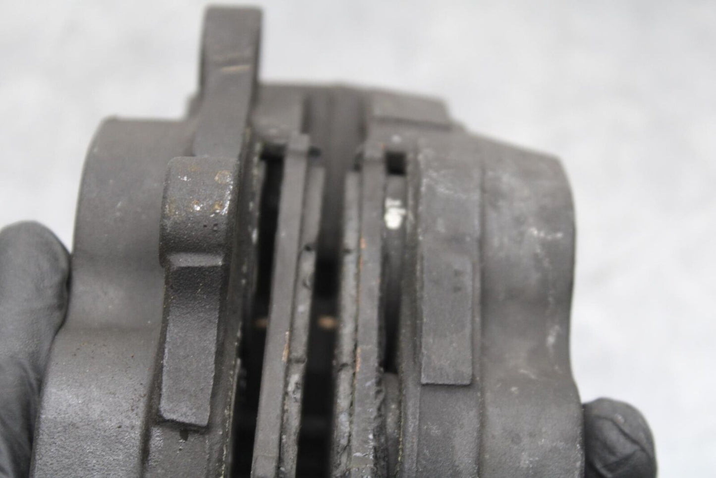 01-03 SUZUKI GSXR600 RIGHT LEFT FRONT BRAKE CALIPER SET PAIR CALIPERS BB633