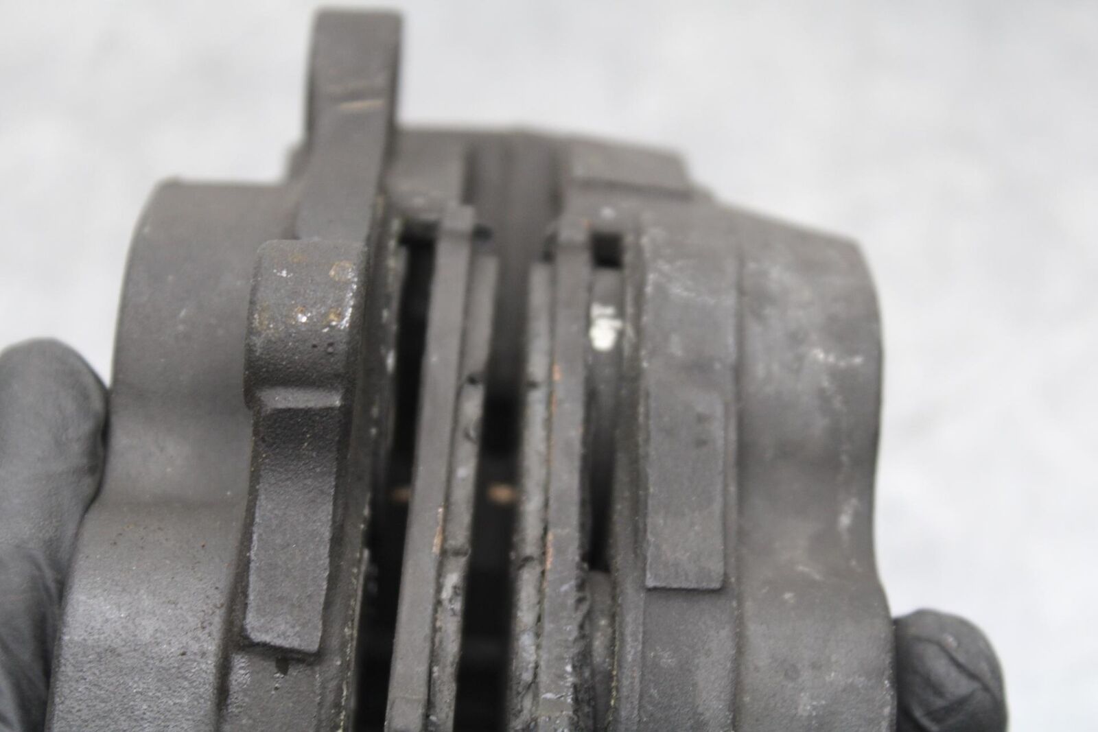 01-03 SUZUKI GSXR600 RIGHT LEFT FRONT BRAKE CALIPER SET PAIR CALIPERS BB633