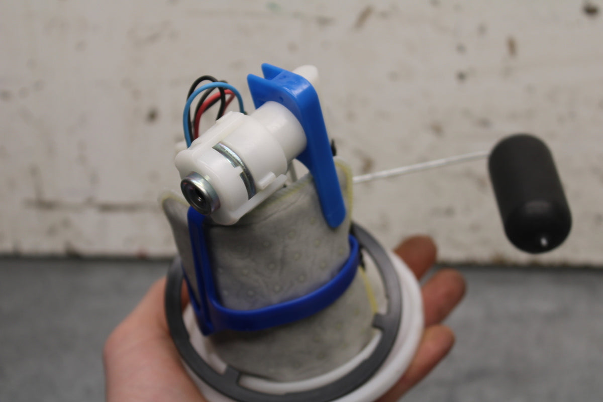 15-17 YAMAHA YZF R3 FUEL PUMP GAS PETROL SENDER UNIT BB111