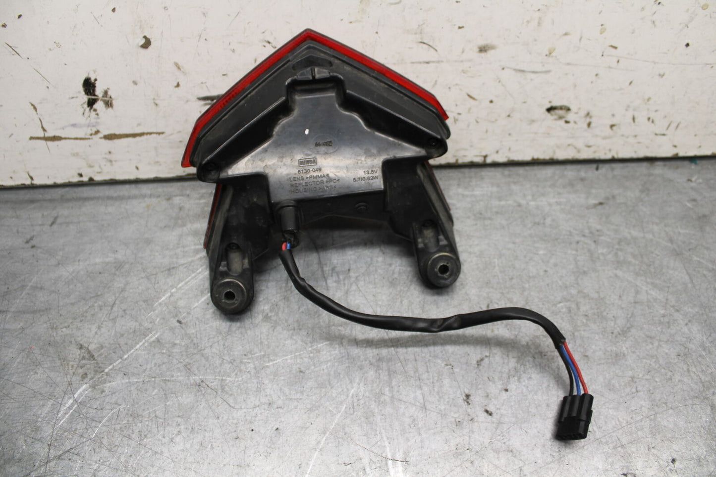 13-18 KAWASAKI NINJA ZX6R REAR TAIL TAILLIGHT BACK BRAKE LIGHT 23025-0345 BB666