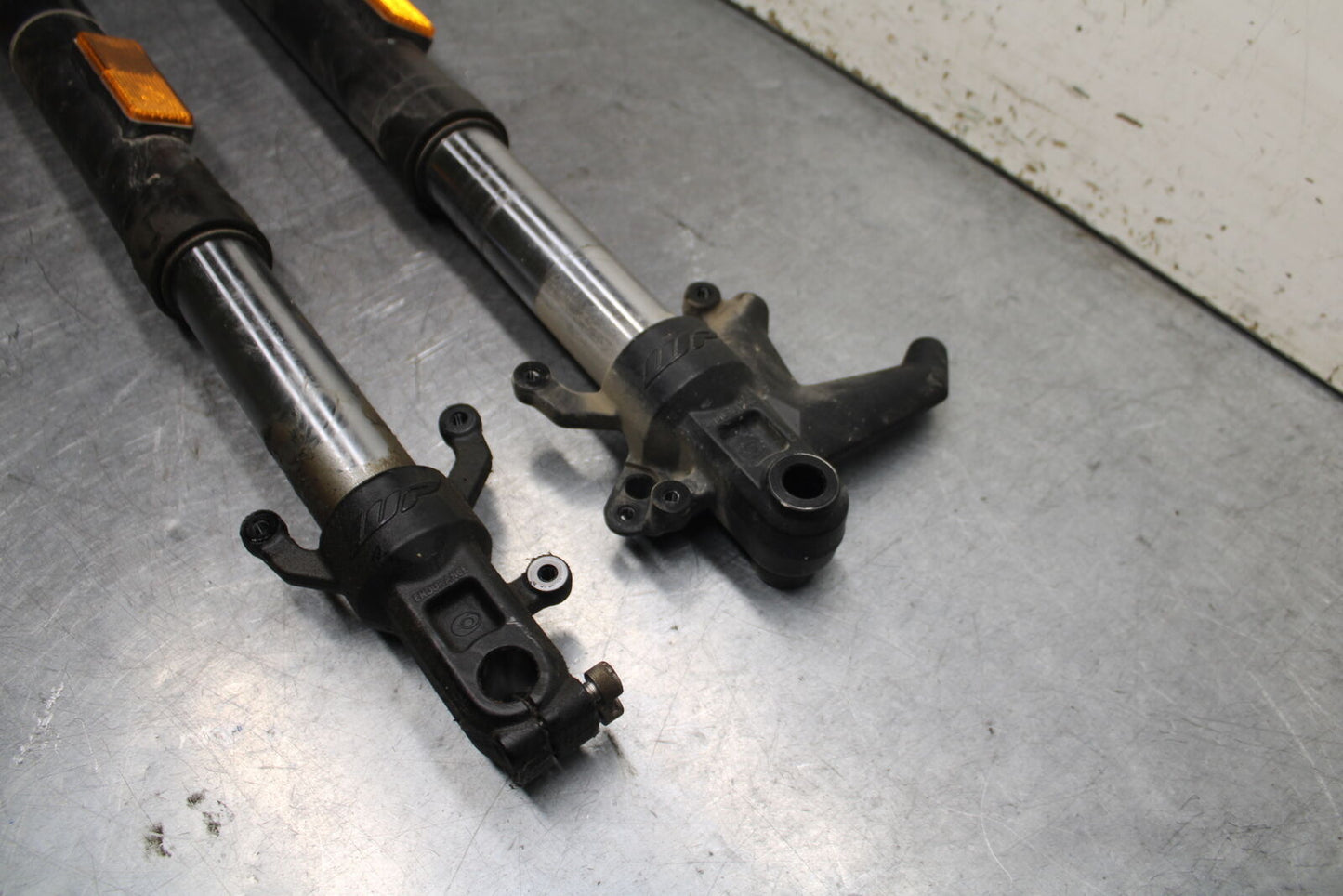 13-16 KTM 390 DUKE FRONT FORKS SHOCK SUSPENSION SET PAIR BB748