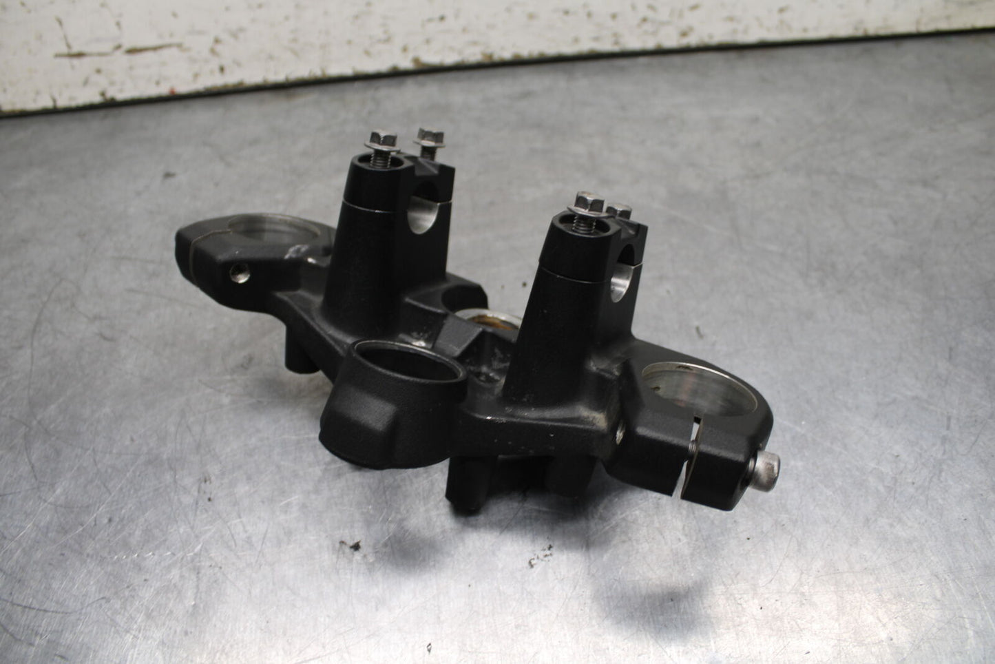 19-22 KAWASAKI Z400 FORKS UPPER TRIPLE TREE CLAMP BB738