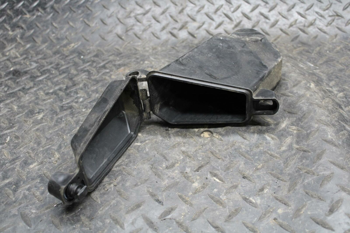 03-04 HONDA CBR600RR OEM TOOL BOX HOLDER CASE BB218