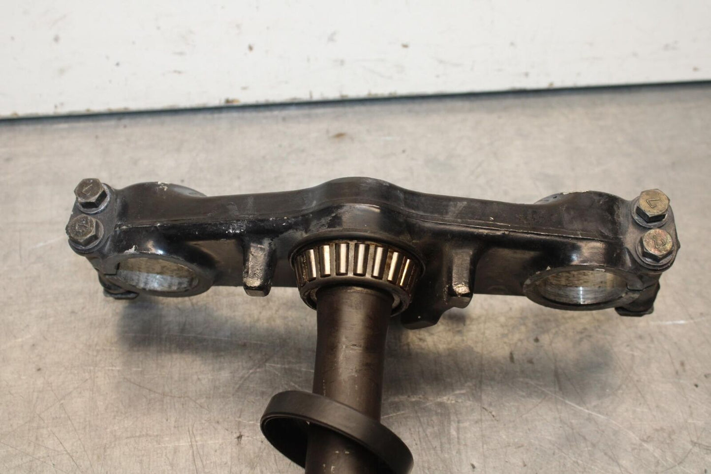 80-81 SUZUKI GS1000GL FRONT FORKS CLAMP LOWER TRIPLE TREE STEM BB103