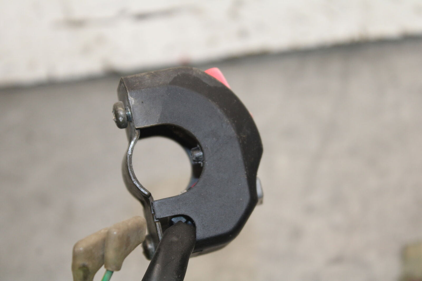 96-07 YAMAHA YZF600R RIGHT CLIP ON HANDLE KILL OFF START SWITCH SWITCHES BB746
