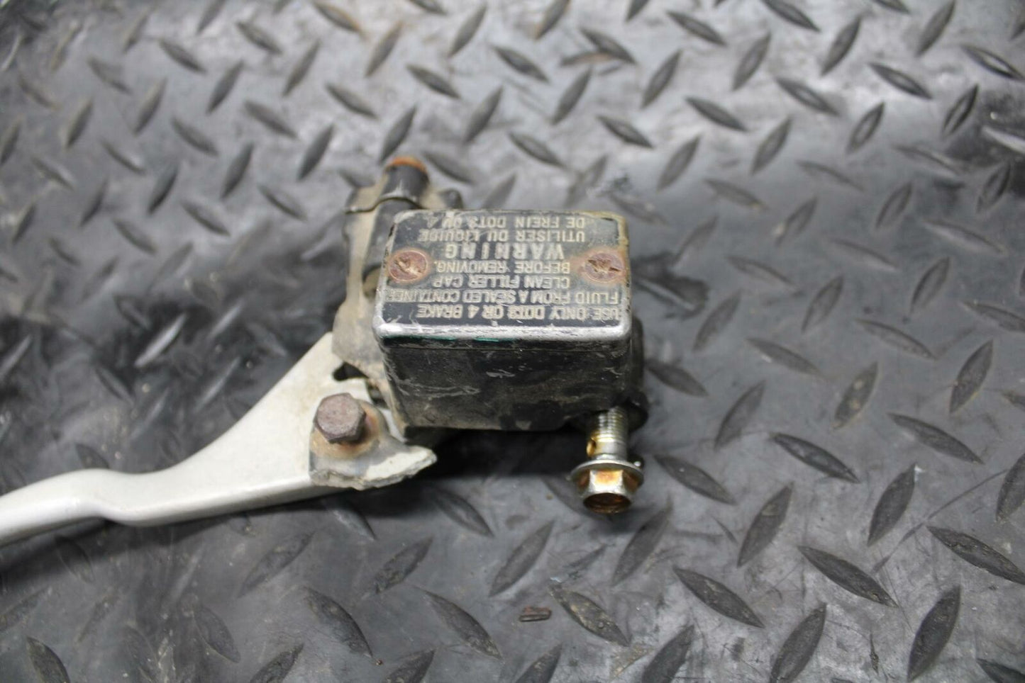 85-86 SUZUKI QUADRACER 250 FRONT BRAKE MASTER CYLINDER BB210