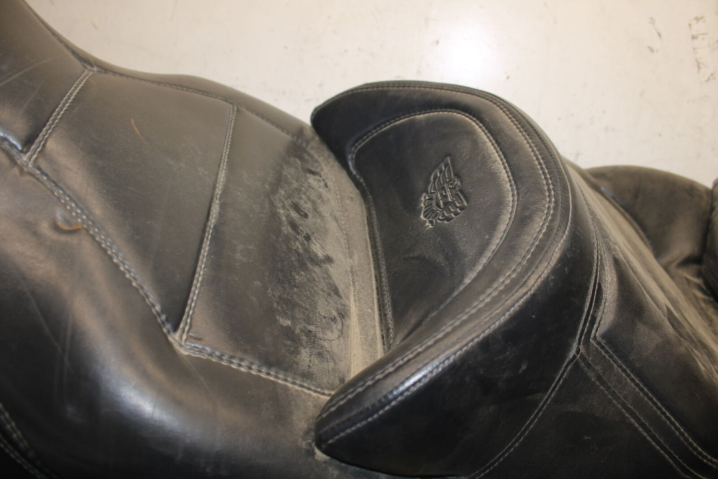 93-00 HONDA GOLDWING 1500 GL1500SE FRONT DRIVERS SEAT BB700