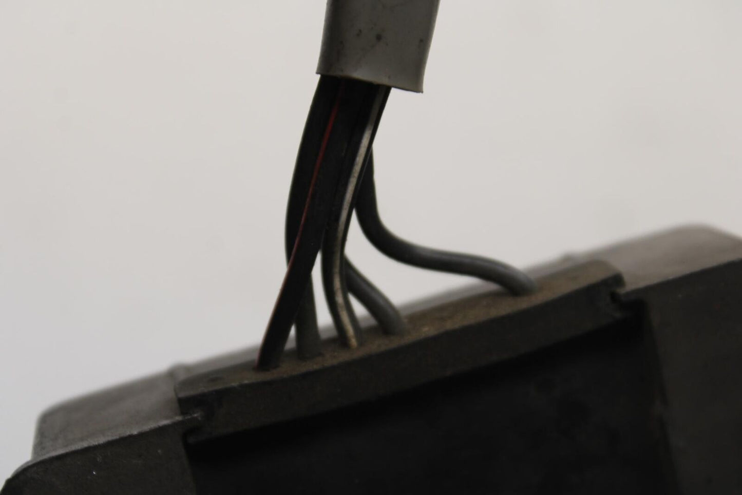 01-03 SUZUKI GSXR600 RECTIFIER VOLTAGE REGULATOR 32800-33E21 BB639