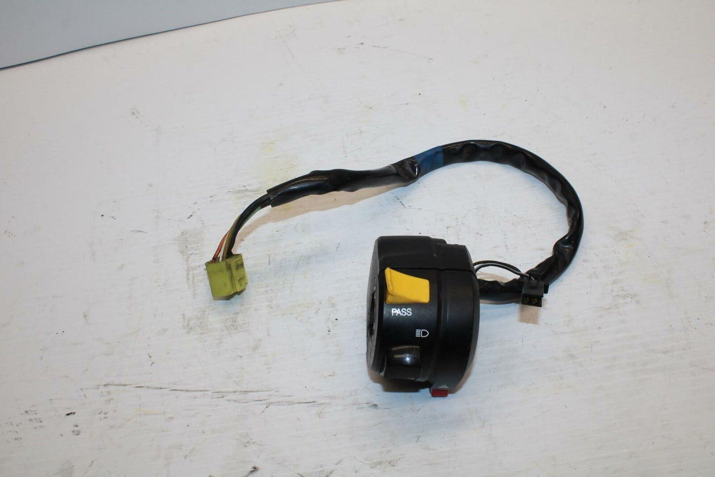 BB24506-07 SUZUKI GSXR600 LEFT CLIP ON HANDLE HORN SIGNALS SWITCH BB245