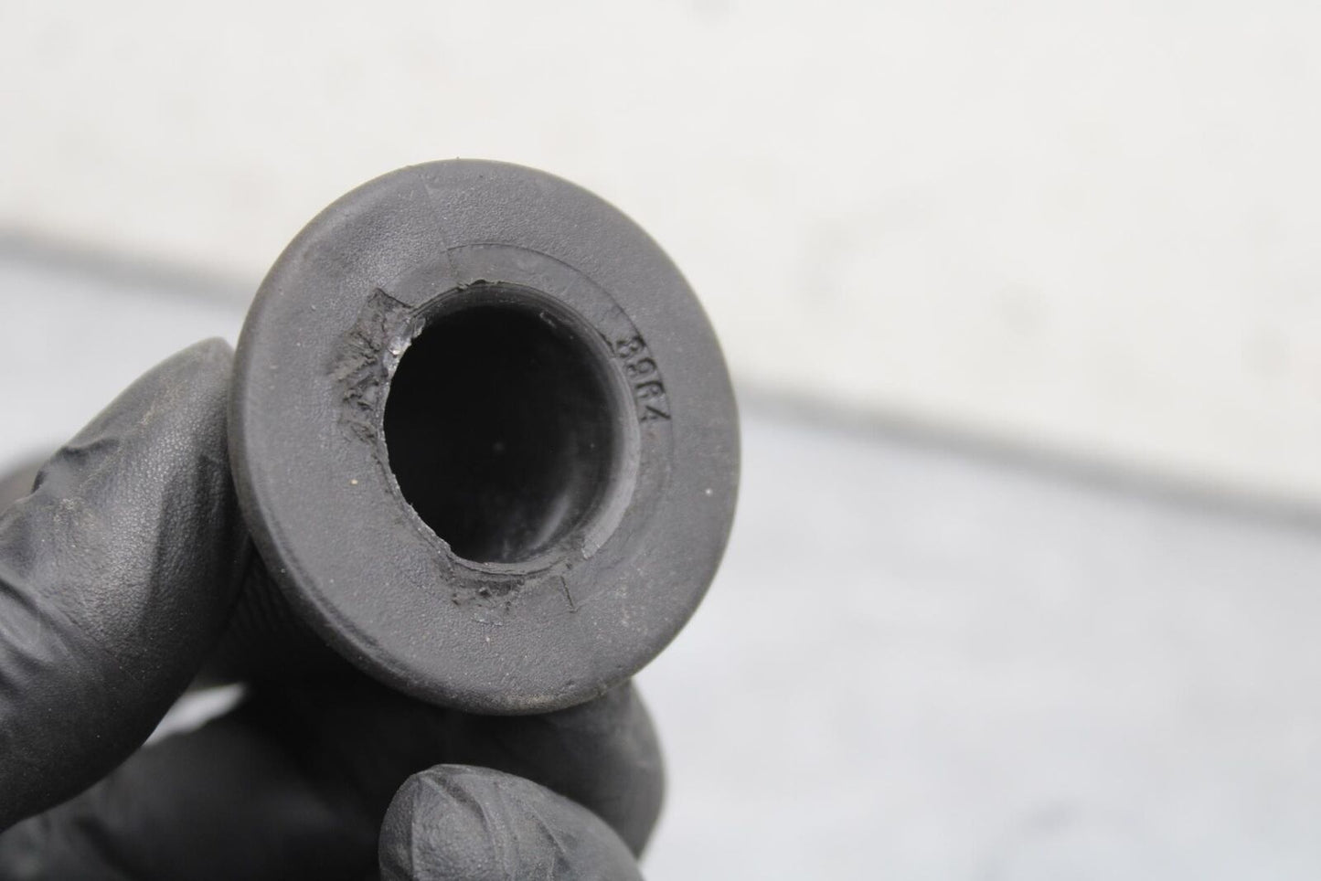 16-18 KTM 690 DUKE LEFT CLIPON HANDLEBAR GRIP BB631