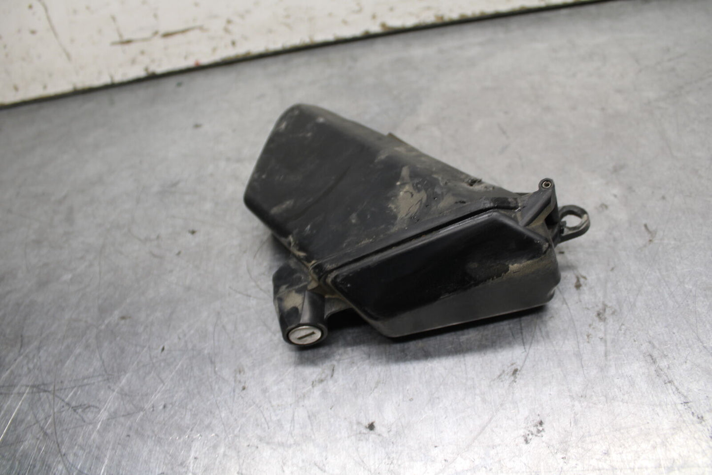 05-06 HONDA CBR600RR STOCK TOOLS OEM TOOL BAG KIT SET NO KEY BB739