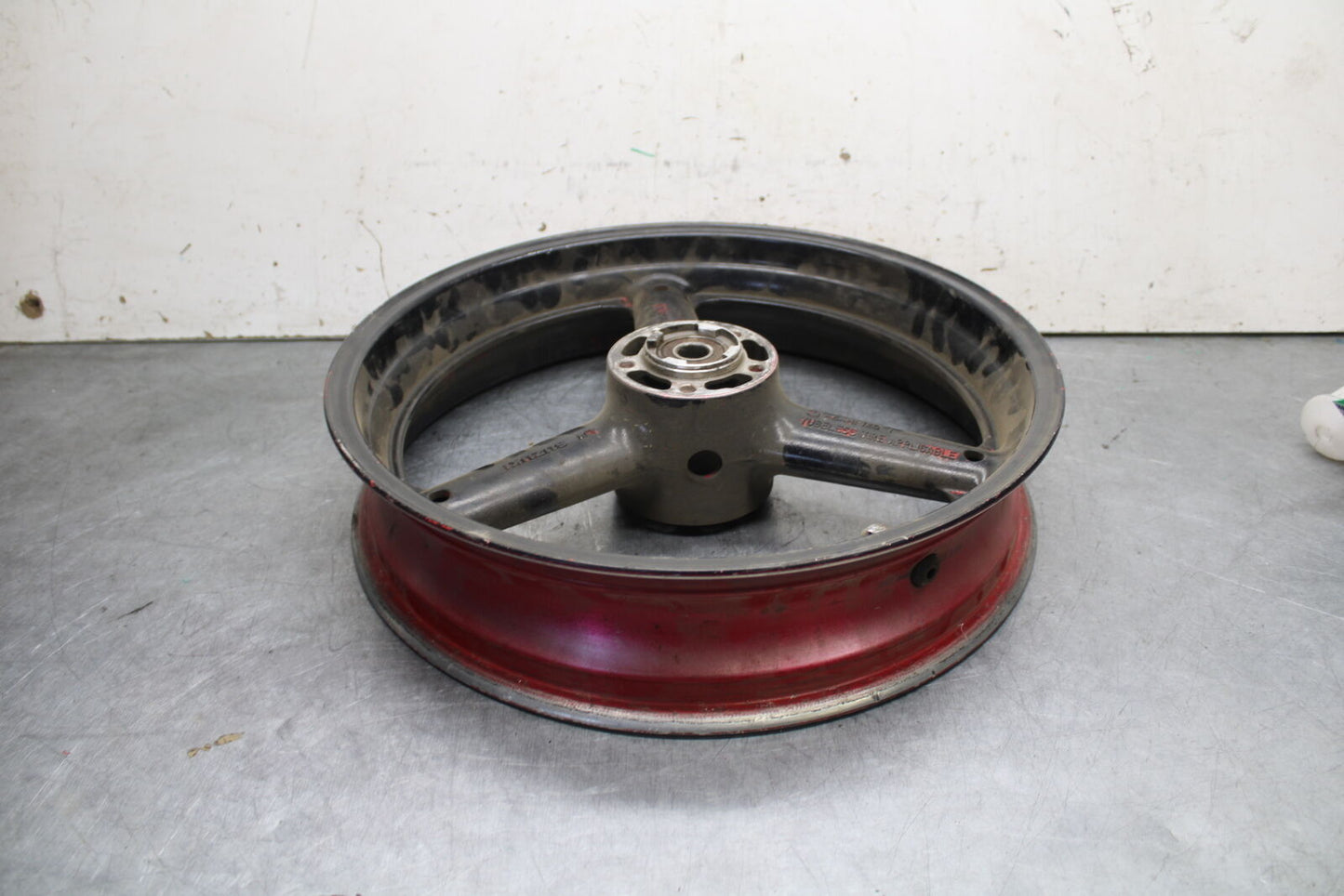 95 SUZUKI GSXR1100W FRONT WHEEL FRONT RIM BB28