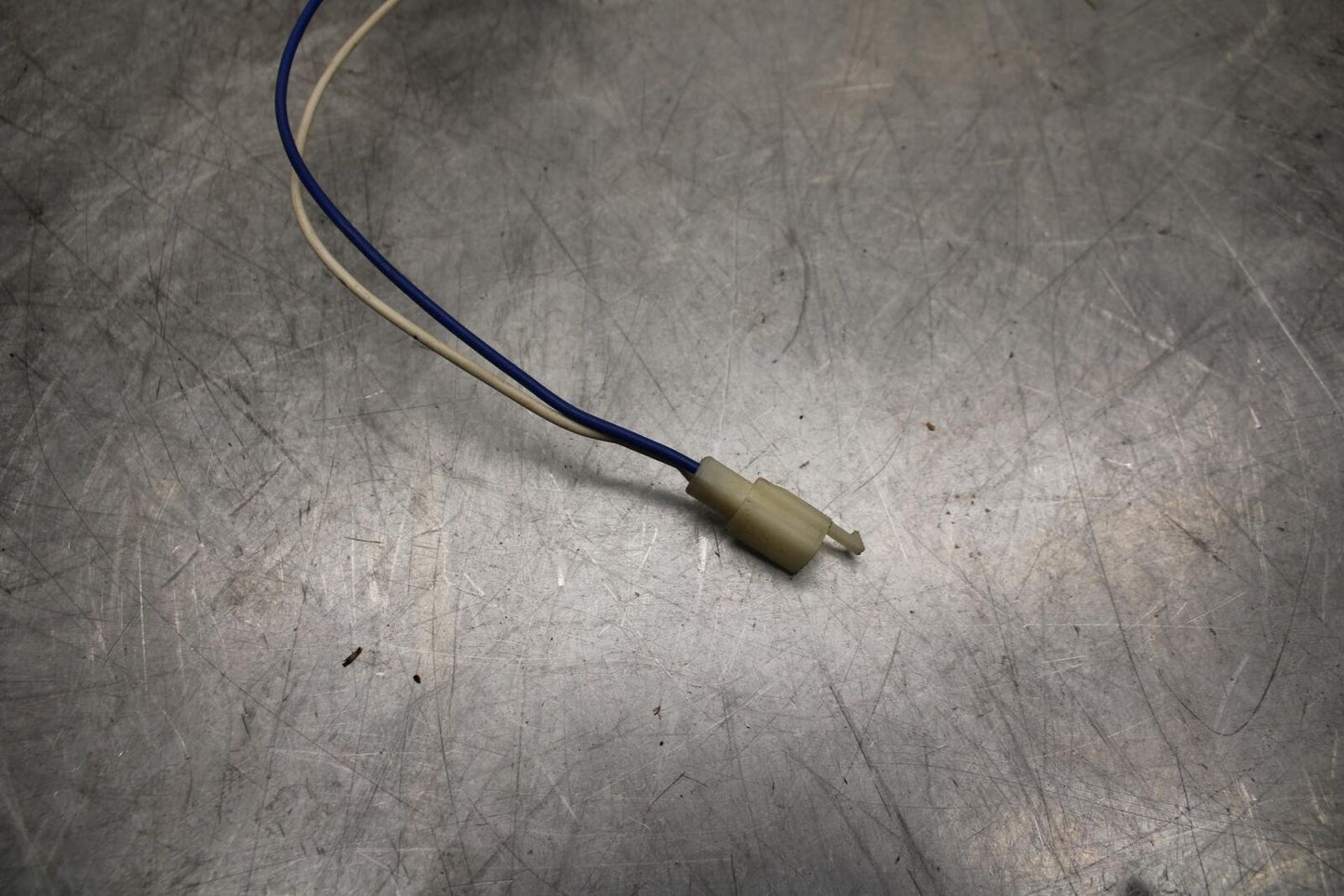 03-06 KAWASAKI Z1000 LICENSE PLATE LIGHT BB487