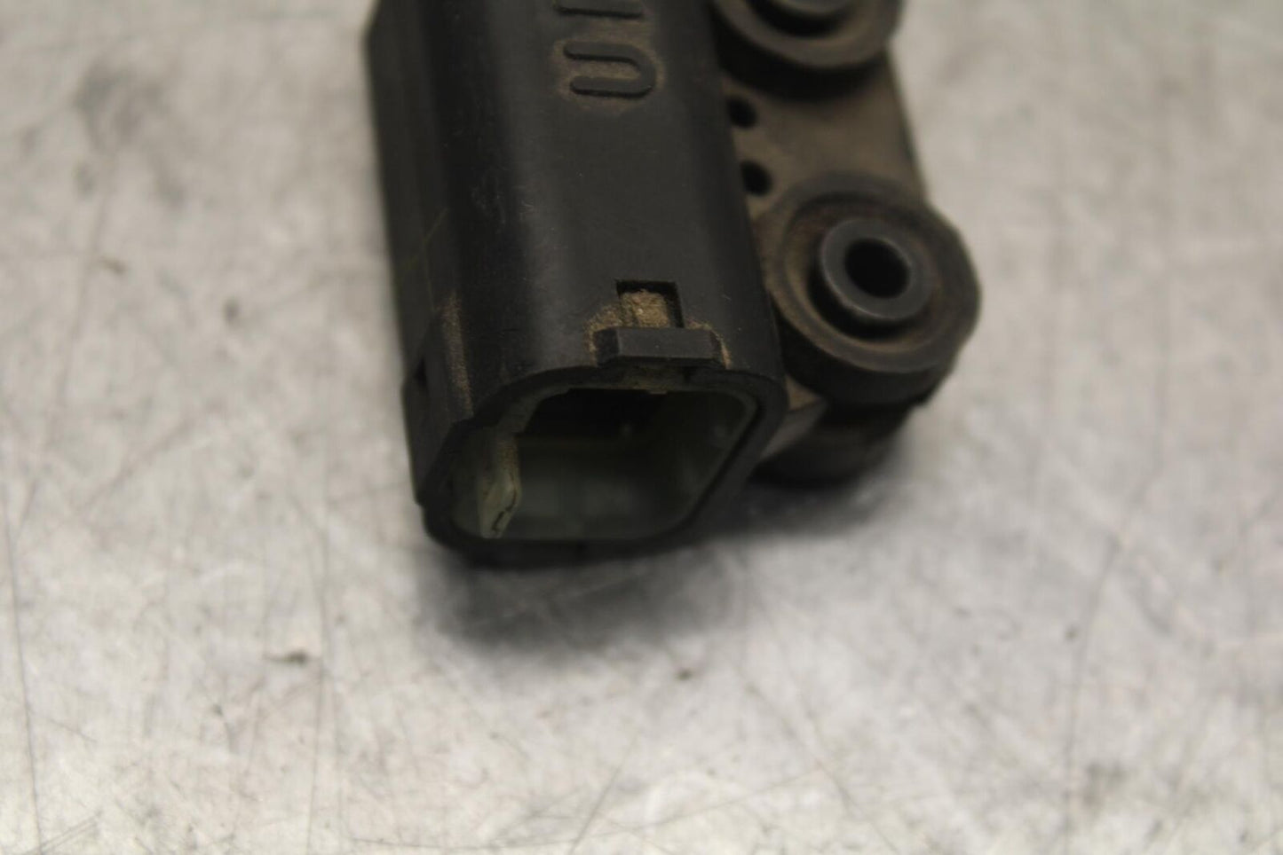 2007 Yamaha YZF R6 TIP OVER BANK ANGLE CRASH SENSOR 5PS-82576-01-00 BB80