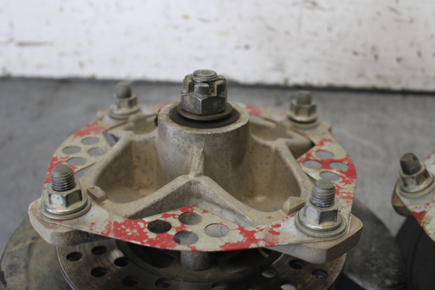 01-05 YAMAHA RAPTOR 660R FRONT WHEEL RIGHT LEFT HUB SET 5LP-25111-20-00 BB695