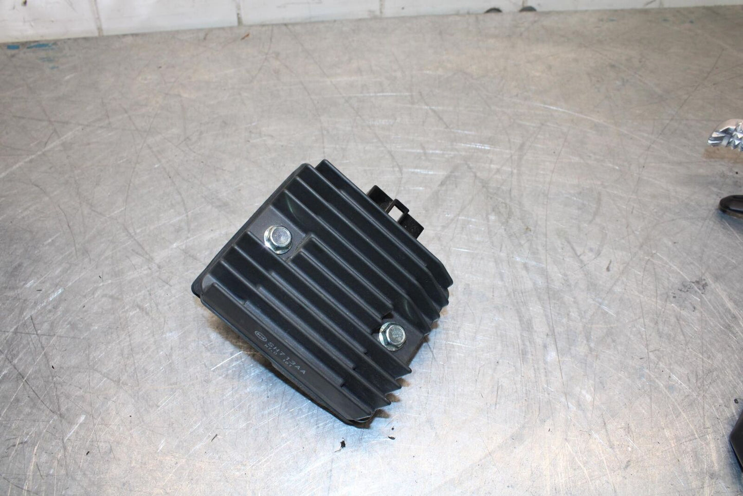 17-18 YAMAHA YZF R3 RECTIFIER VOLTAGE REGULATOR BB438