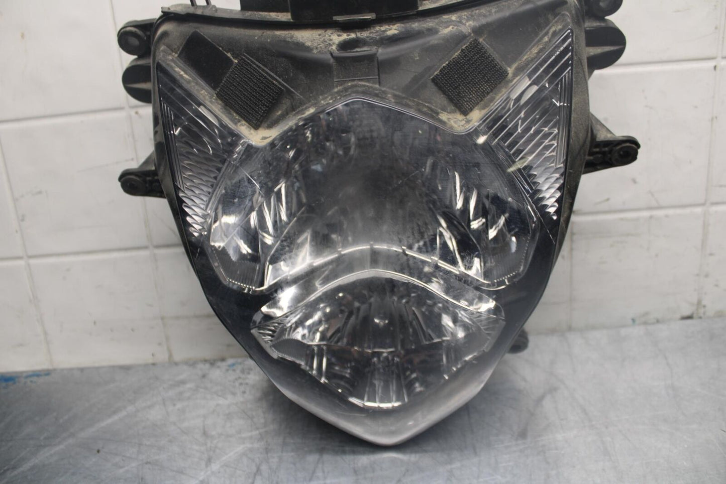 15-21 SUZUKI GSXR600 FRONT HEADLIGHT HEAD LIGHT LAMP BB460