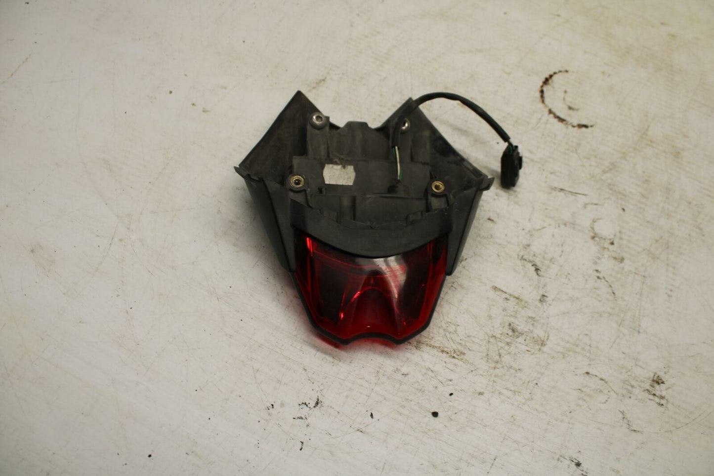 07-16 TRIUMPH STREET TRIPLE REAR TAIL TAILLIGHT BACK BRAKE LIGHT BB361