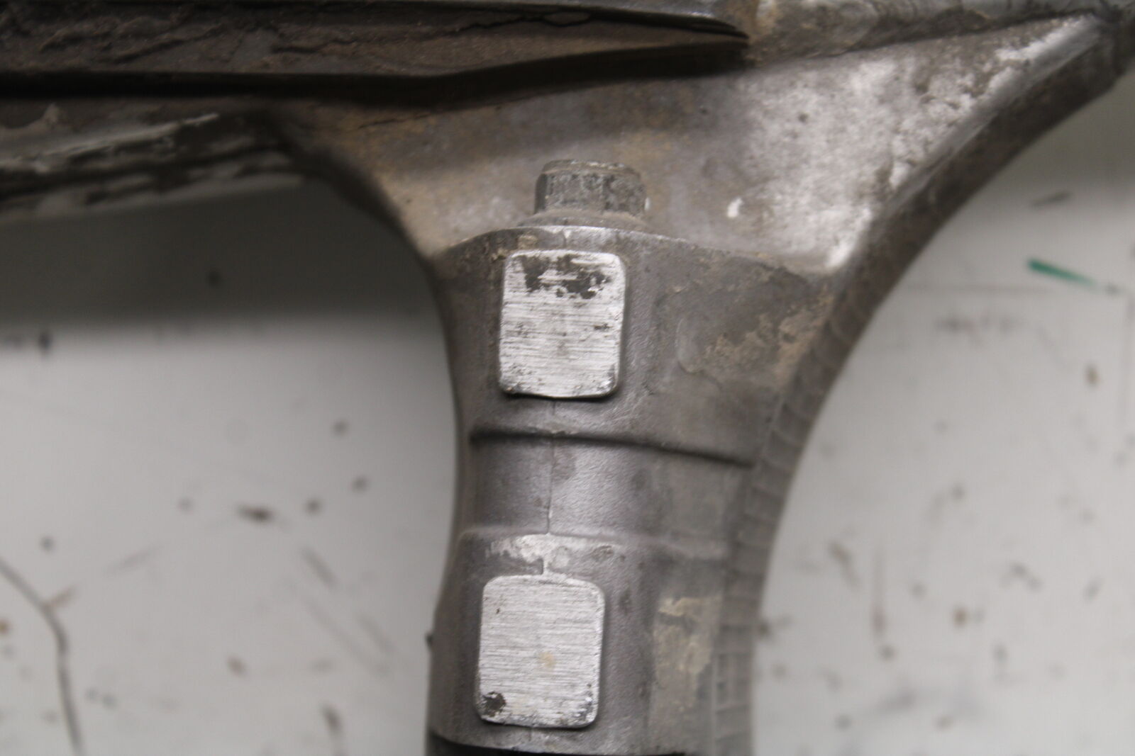 02-03 SUZUKI VSTROM 1000 REAR SWINGARM BACK SUSPENSION SWING ARM BB69