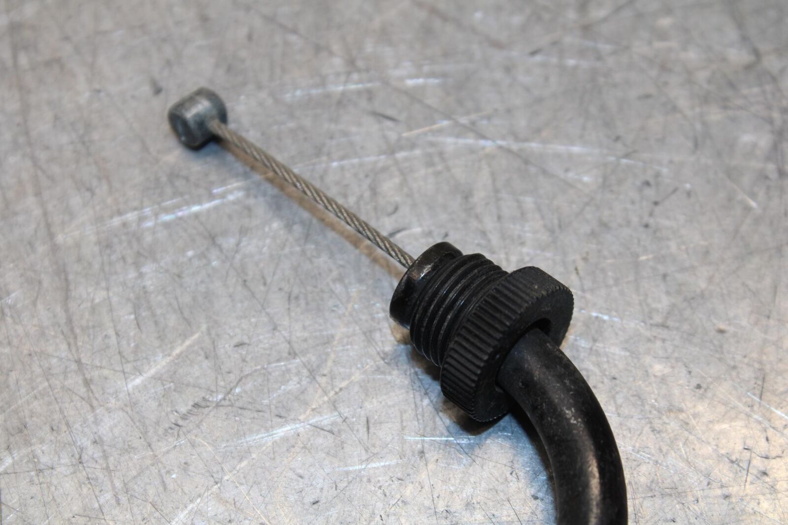 01 SUZUKI GSXR1000 THROTTLE CABLES LINES BB100 #B