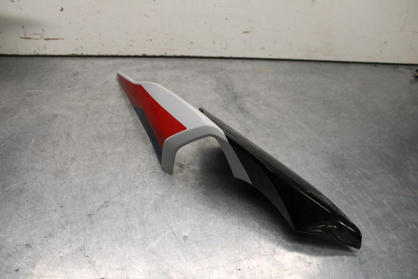 21-23 BMW BMW M1000RR LEFT REAR BACK TAIL FAIRING COWL SHROUD BB623