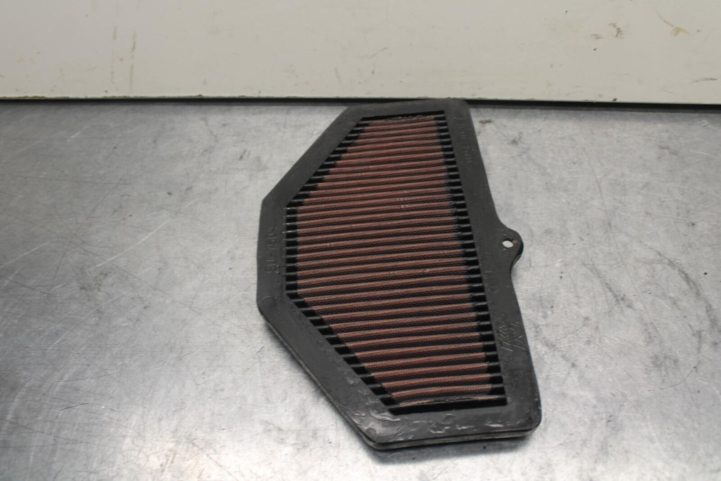04-05 SUZUKI GSXR750 K&N AIRBOX AIR INTAKE FILTER BB81