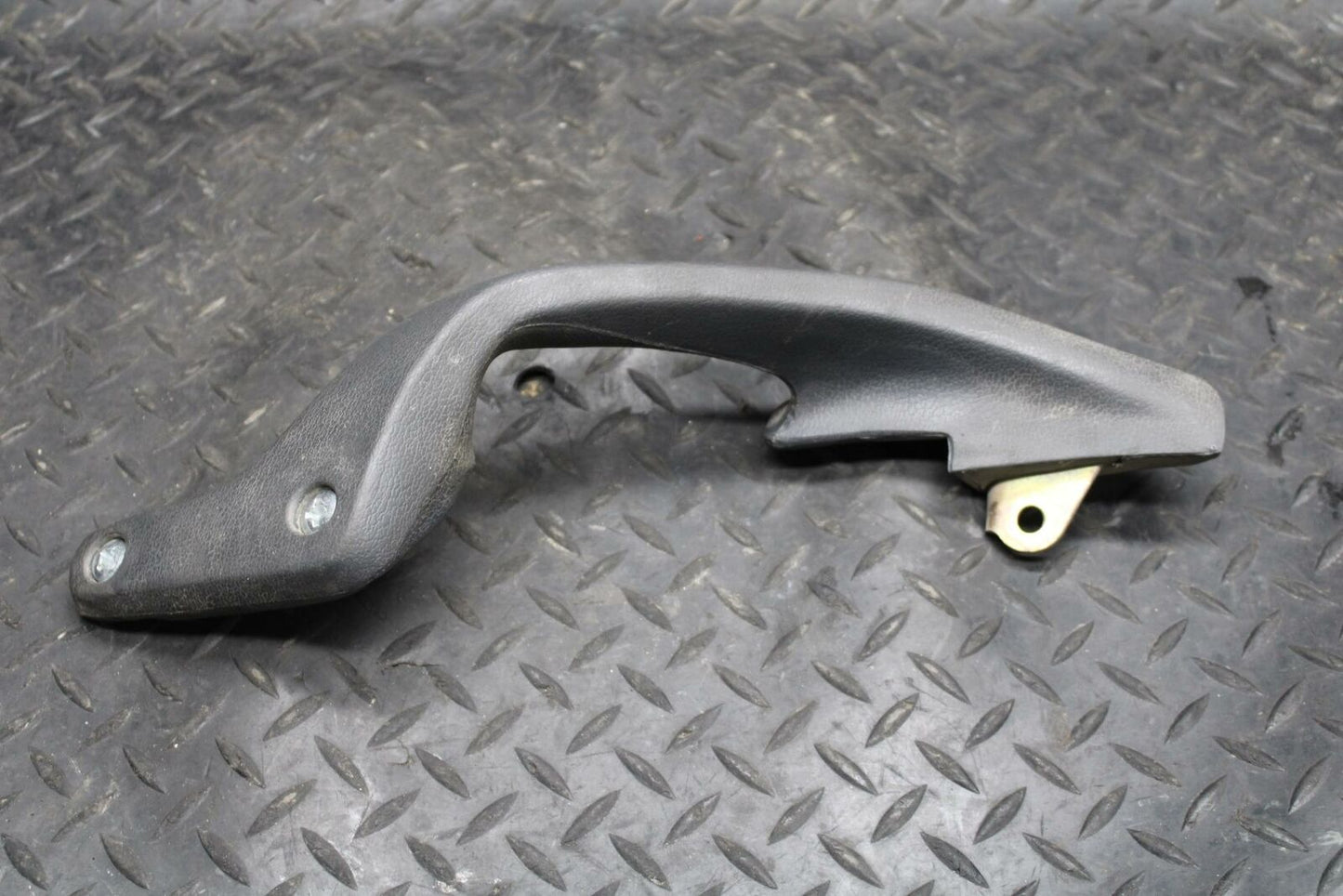 91-02 HONDA ST1100 RIGHT PASSENGER REAR SEAT GRAB BAR HANDLE BB222