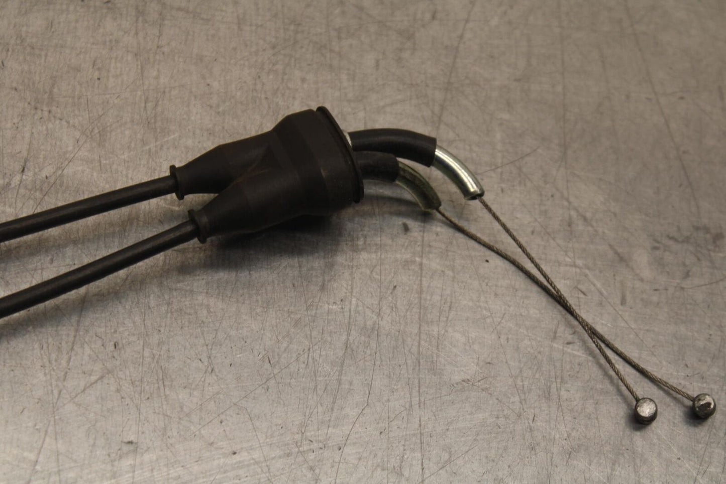 2003 Suzuki SV1000S THROTTLE CABLES LINES BB85