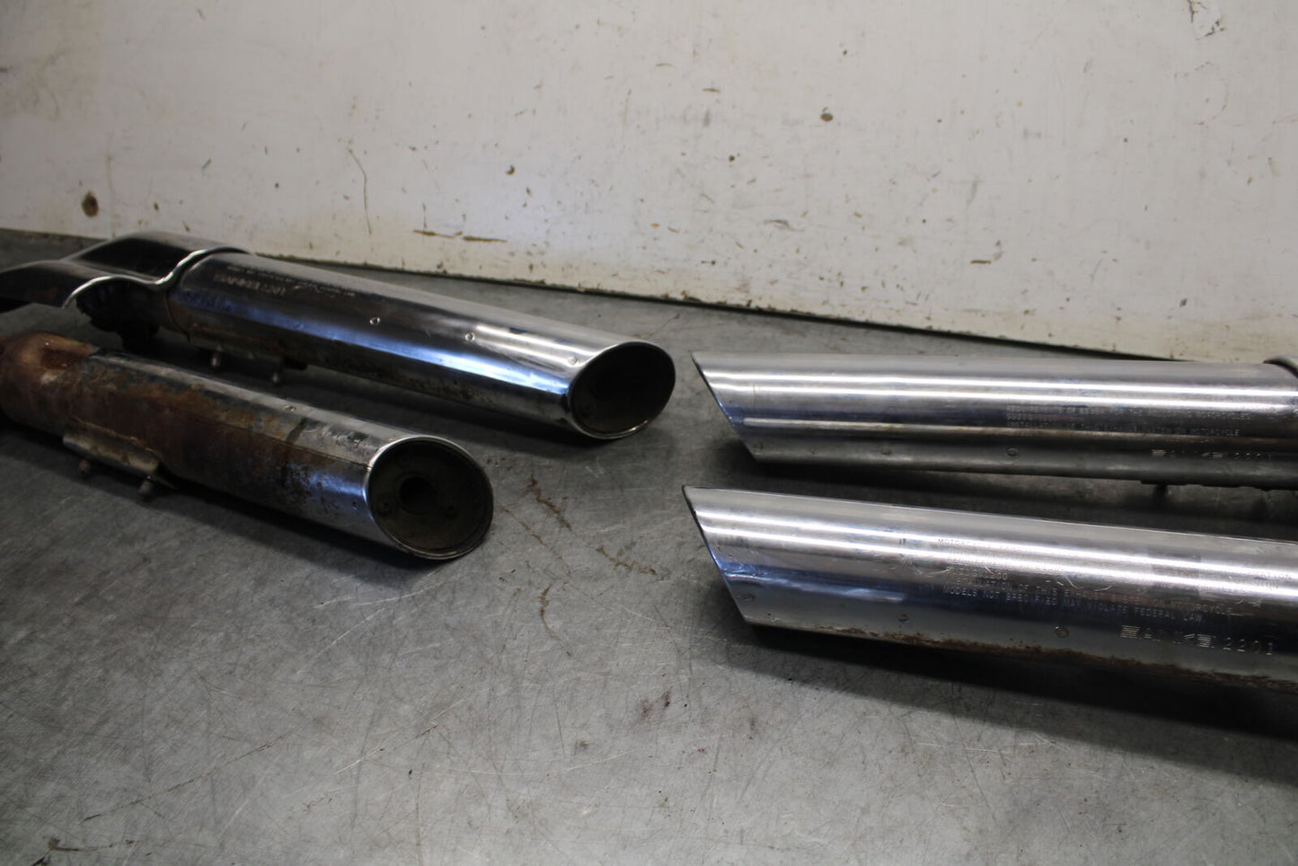 85-86 SUZUKI MADURA 1200 EXHAUST PIPE BB691