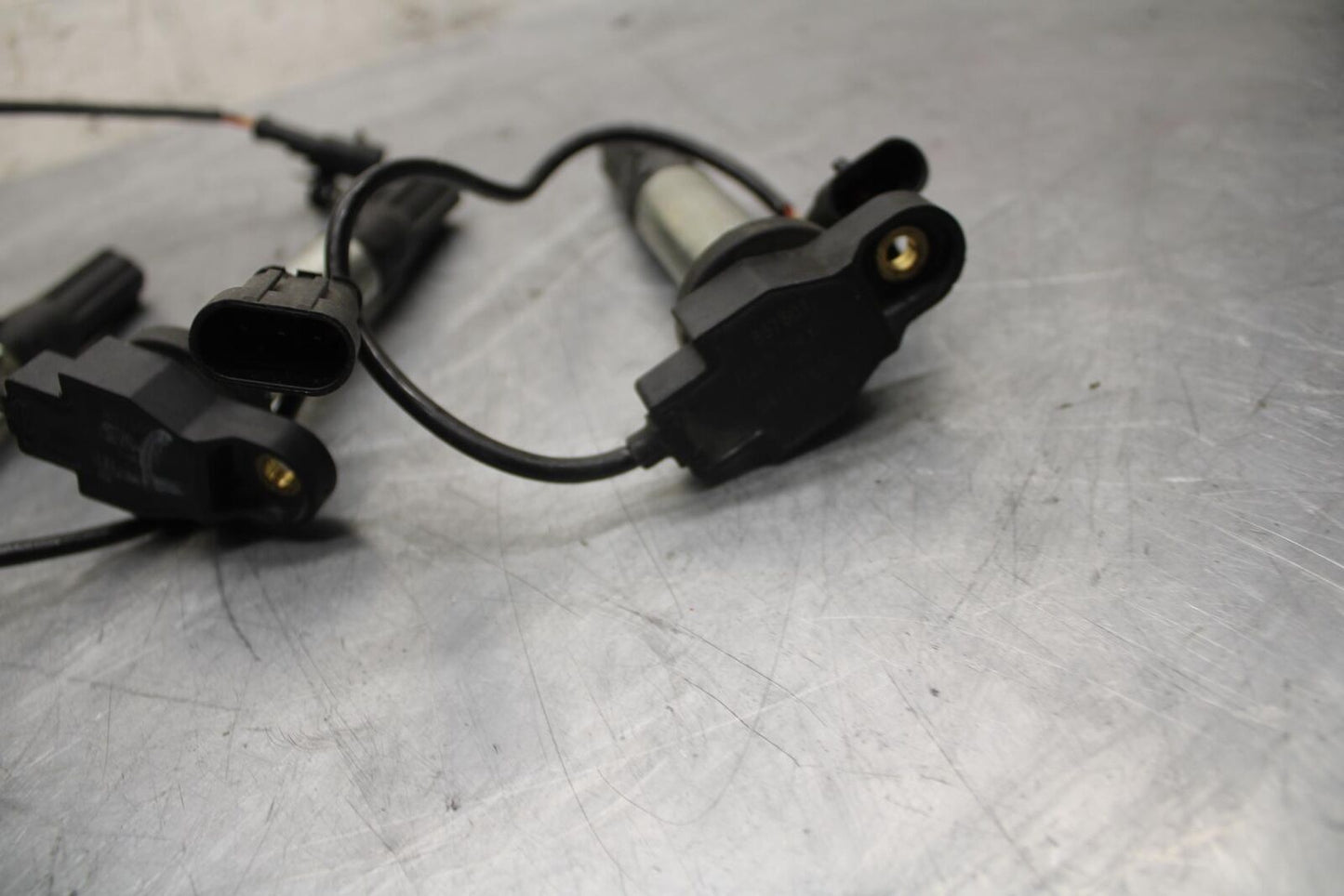 2010 Aprilia RSV1000R IGNITION COILS COIL SPARK PLUG CAPS BB513