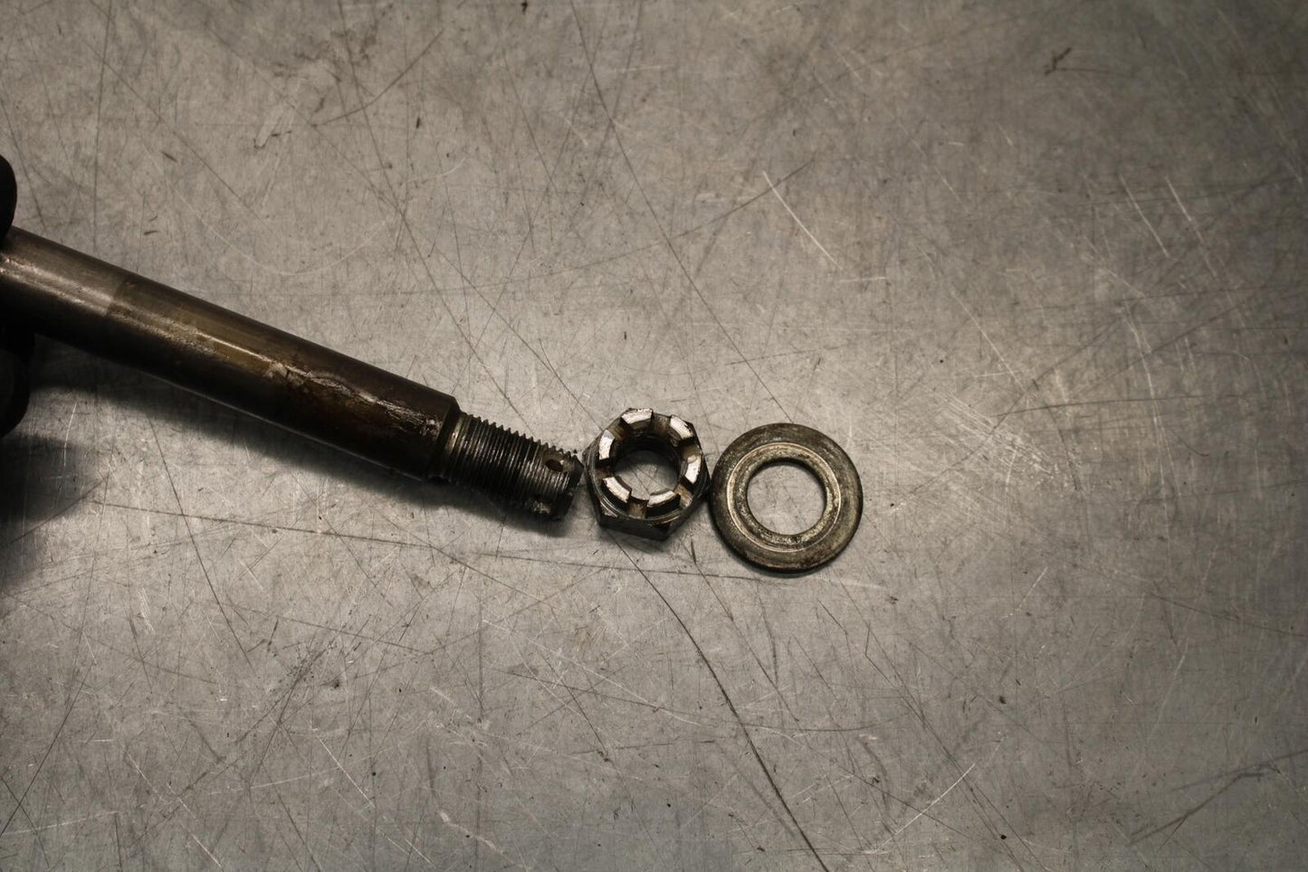 1977 Yamaha XS750 FRONT WHEEL RIM AXLE PIVOT BOLT 341-25181-01-00 BB554