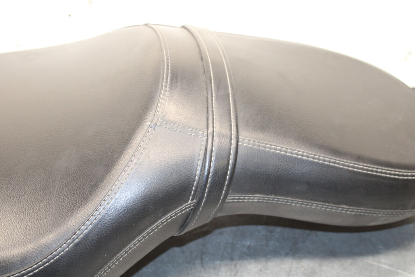 14-16 TRIUMPH AMERICA LT FRONT DRIVERS SEAT BB720
