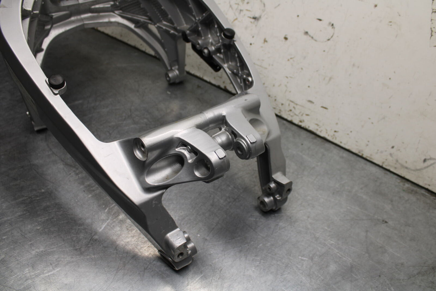 21-24 APRILIA TUONO 660 FACTORY FRAME CHASSIS BB733