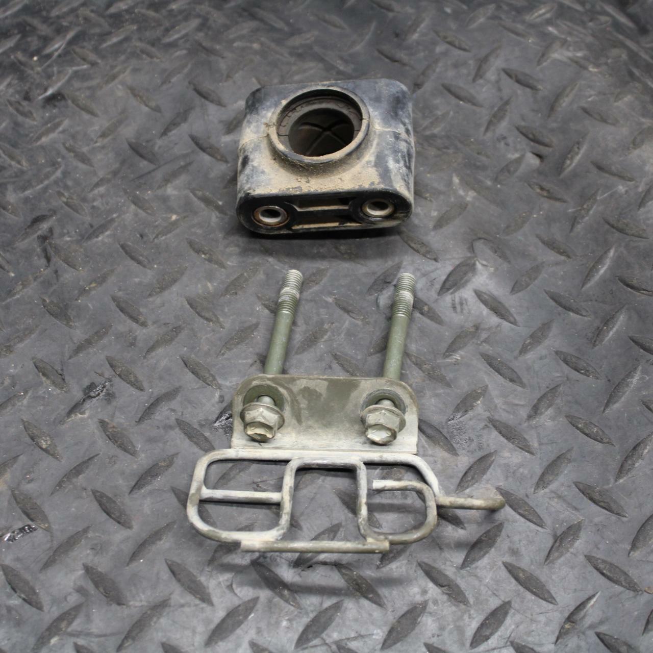 03-06 SUZUKI QUADSPORT Z400 STEERING COLUMN STAY BRACKET BB207