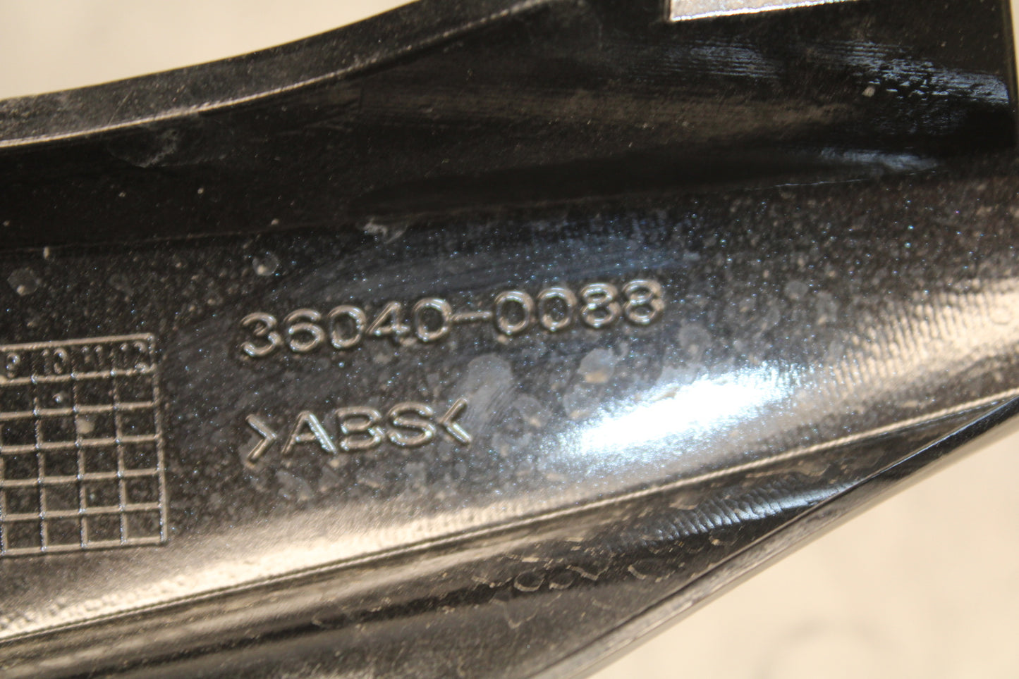 09-12 KAWASAKI NINJA ZX6R RIGHT REAR BACK TAIL FAIRING COWL SHROUD BB698