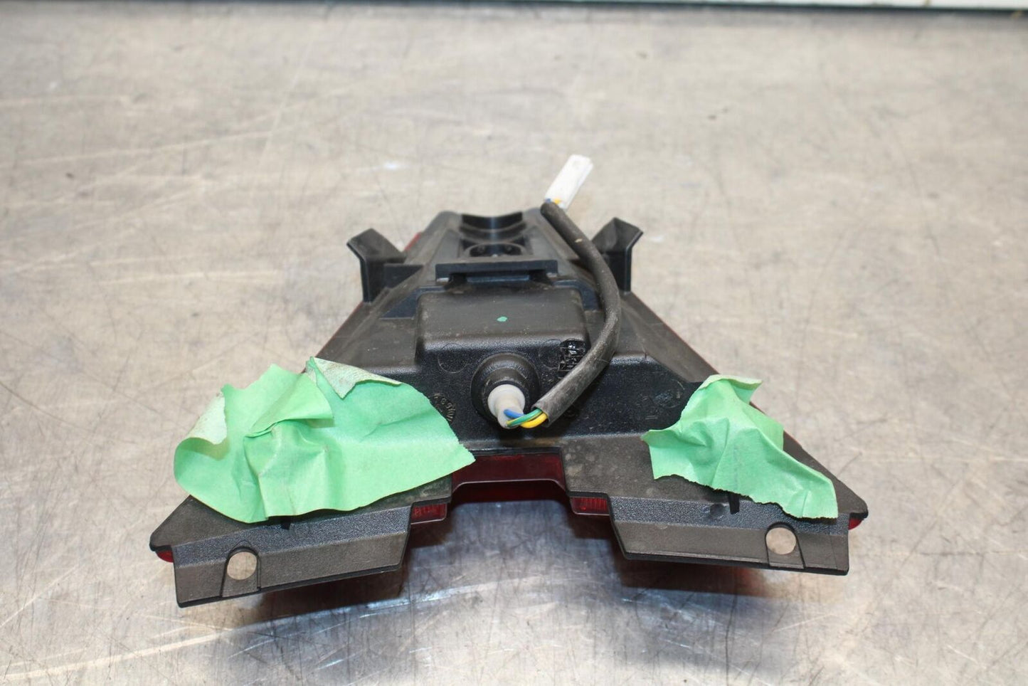 15-19 APRILIA RSV4 RF REAR TAIL TAILLIGHT BACK BRAKE LIGHT BB611