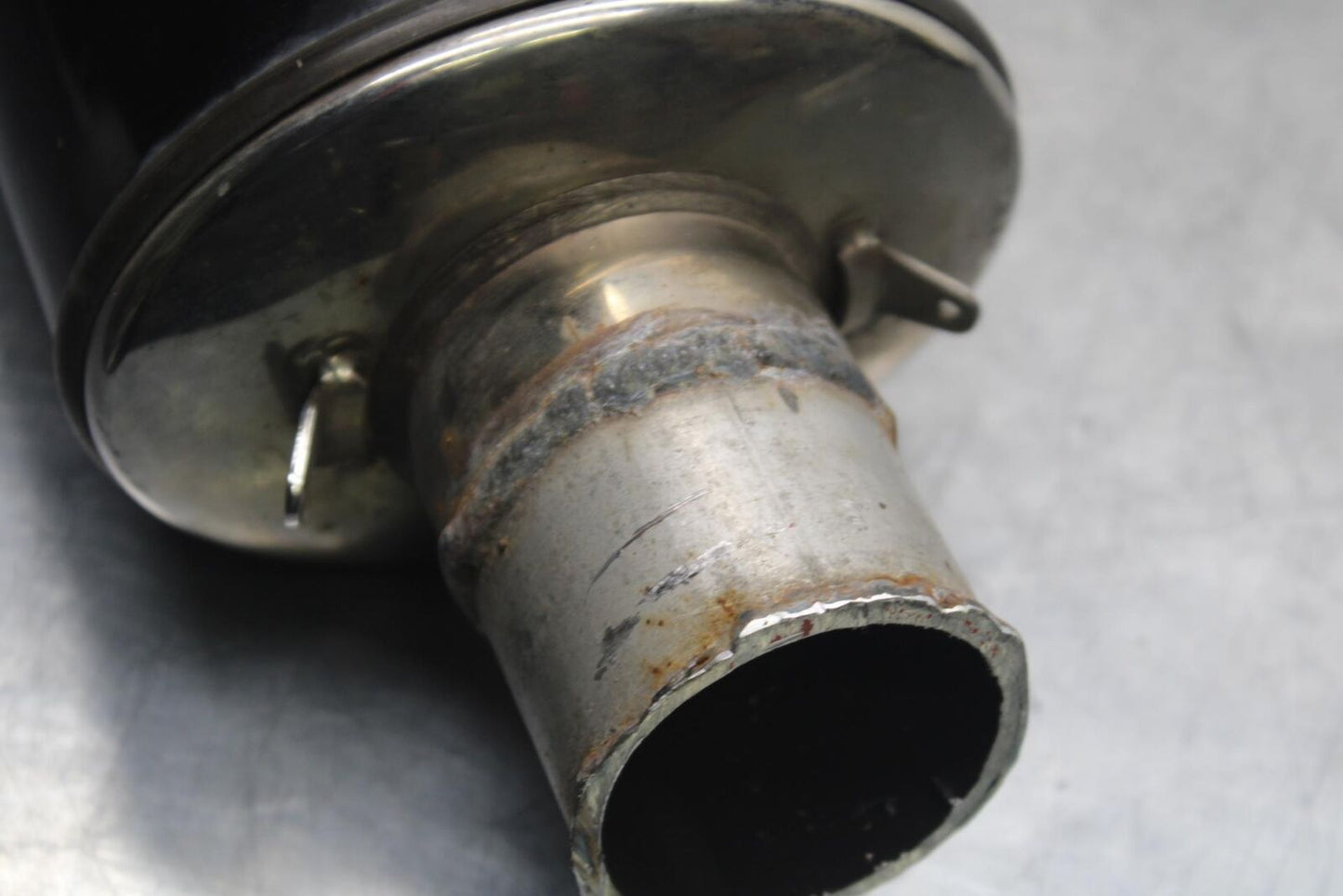 1999 Suzuki GSXR600 EXHAUST PIPE MUFFLER SLIP ON CAN SILENCER BB608