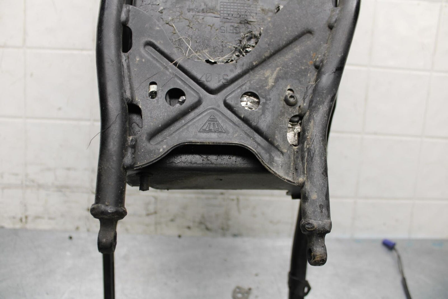 2008 Aprilia Shiver 750 SL750 REAR BACK TAIL SUBFRAME SUB FRAME BB551