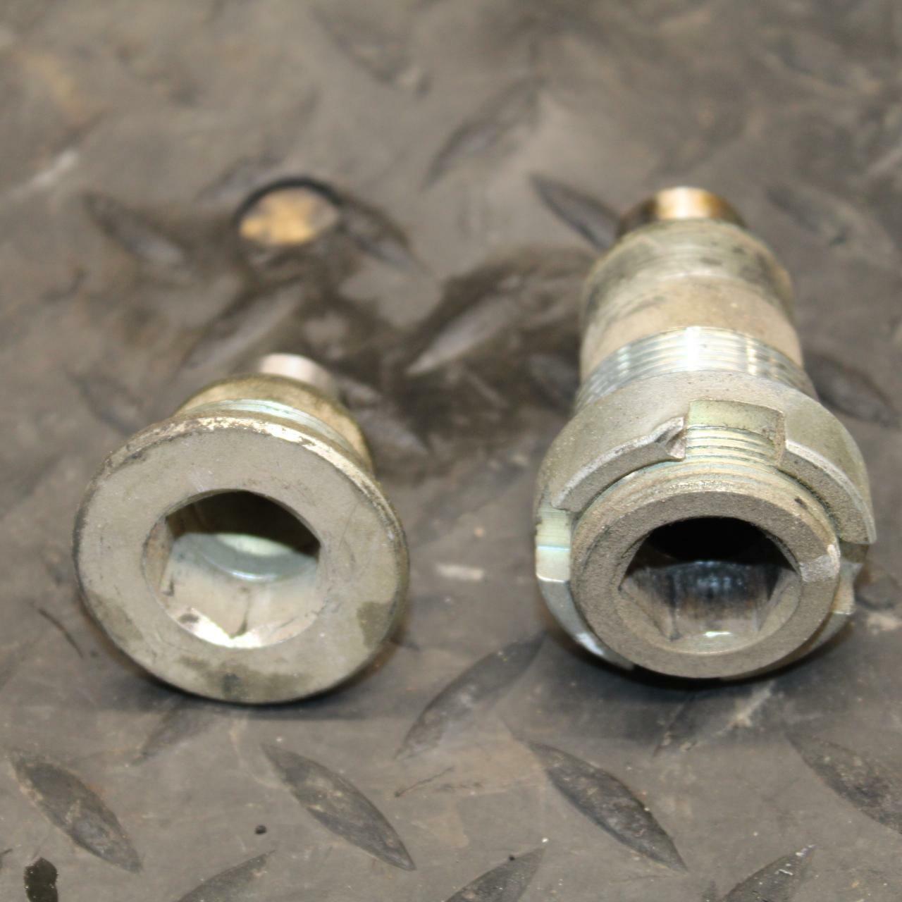 91-02 HONDA ST1100 REAR BACK SWINGARM BOLT SUSPENSION PIVOT AXLE BB222