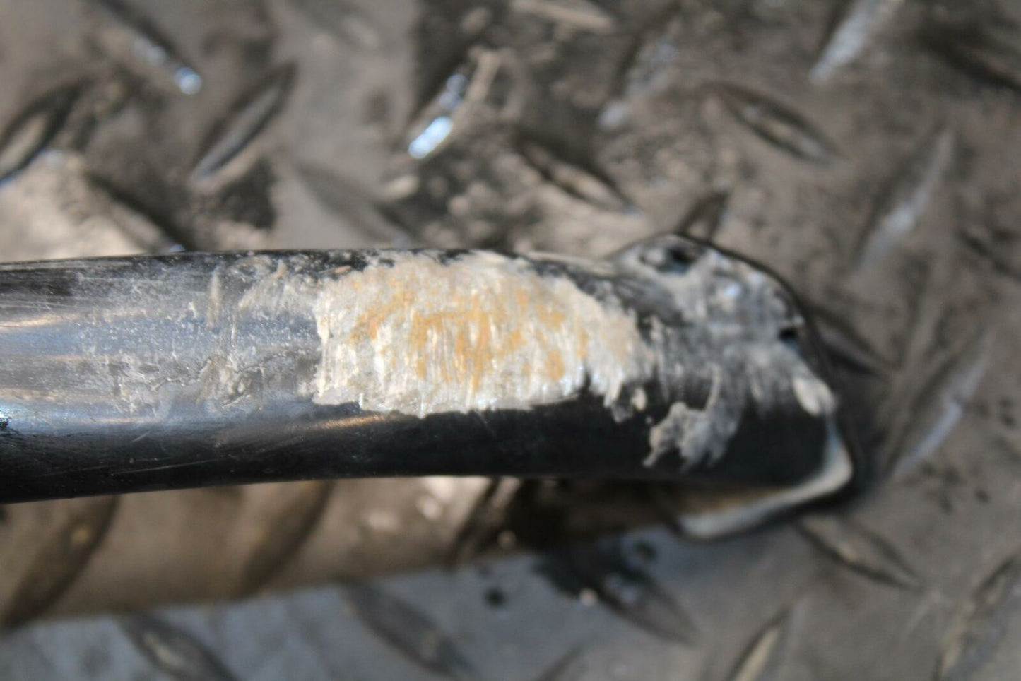91-02 HONDA ST1100 CENTER MAIN STAND BB222