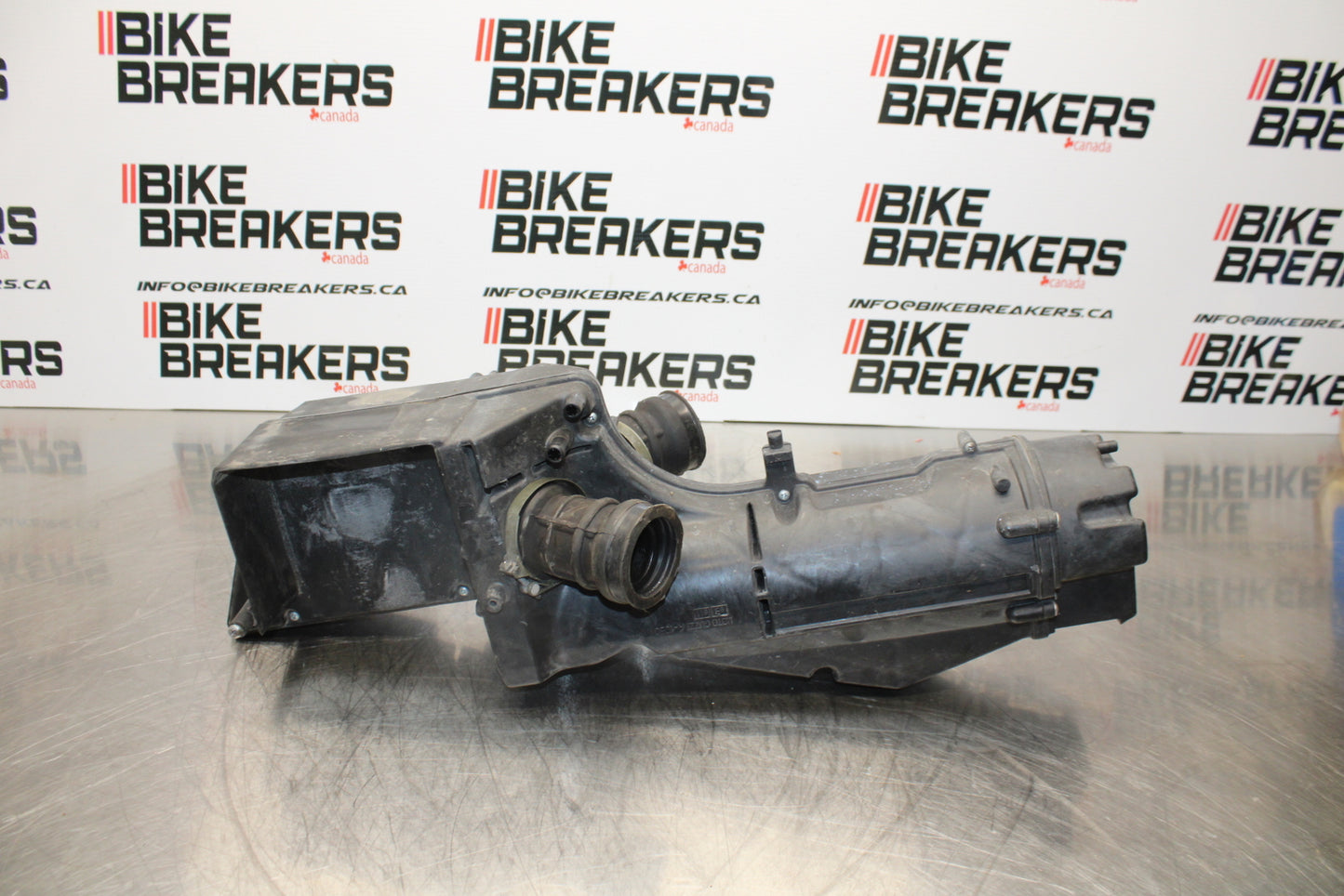 08 MOTO GUZZI BREVA 750 AIRBOX AIR INTAKE FILTER BOX BB154