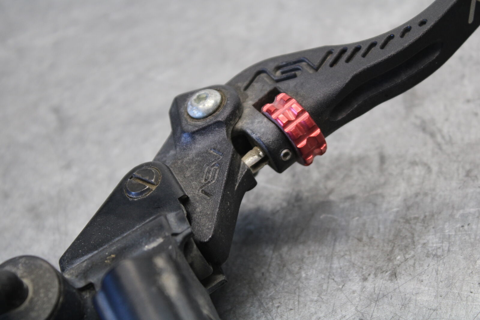 03-07 SUZUKI SV1000S AFTERMARKET FRONT BRAKE MASTER CYLINDER w/ LEVER BB657